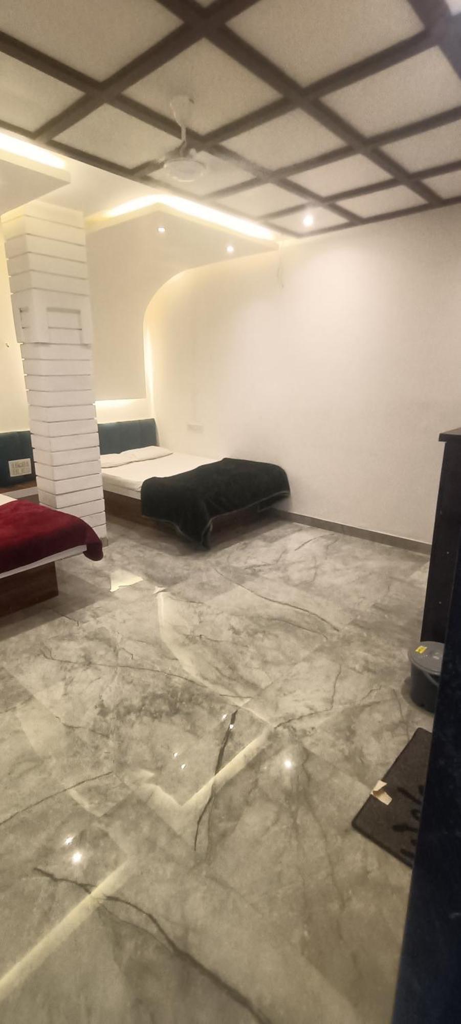 Maharaja Guest House Nashikkar Akalkot Buitenkant foto